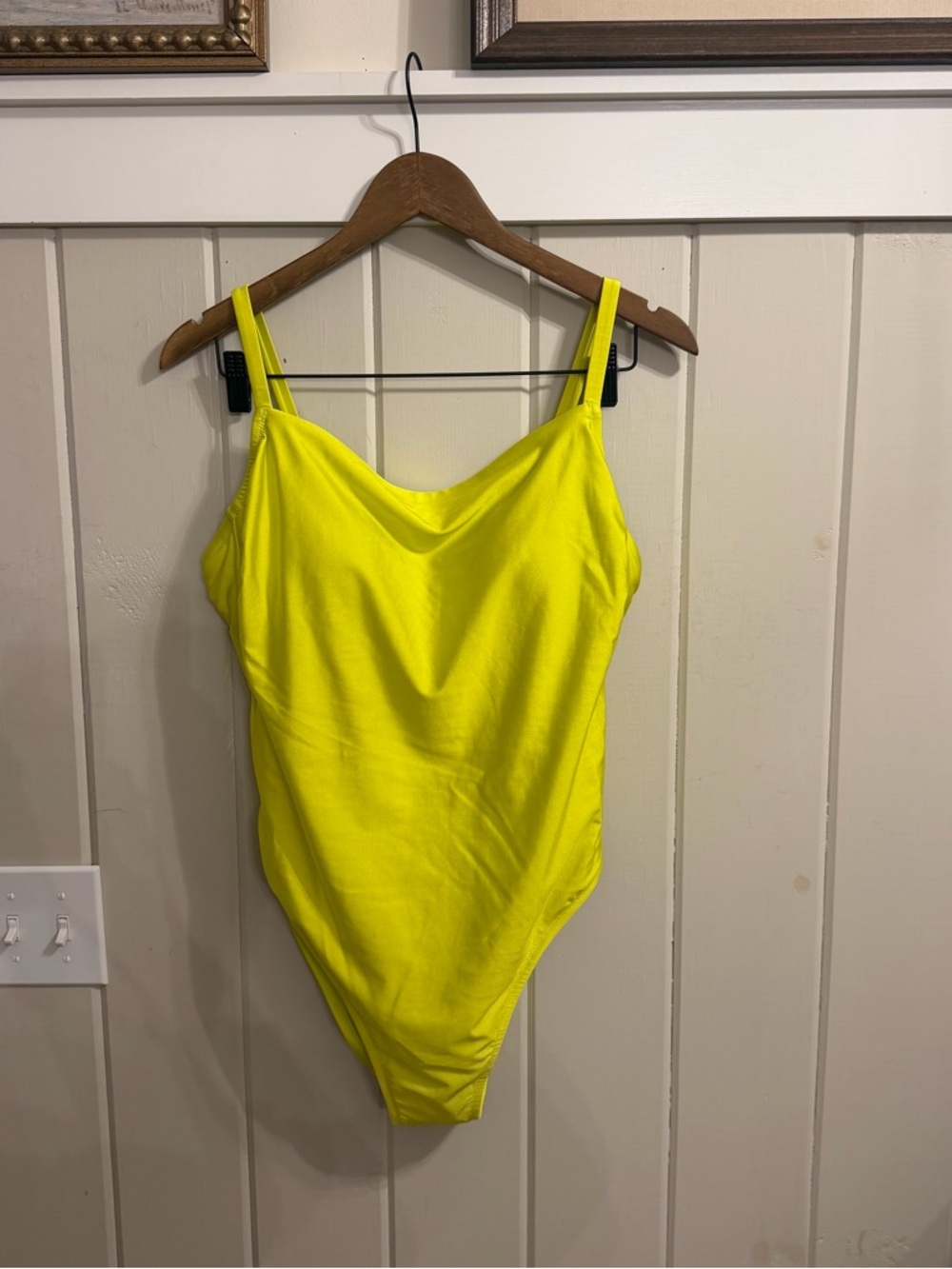 NWT Women’s Shade & Shore Neon Yellow One-Piece Swimsuit, Size 16